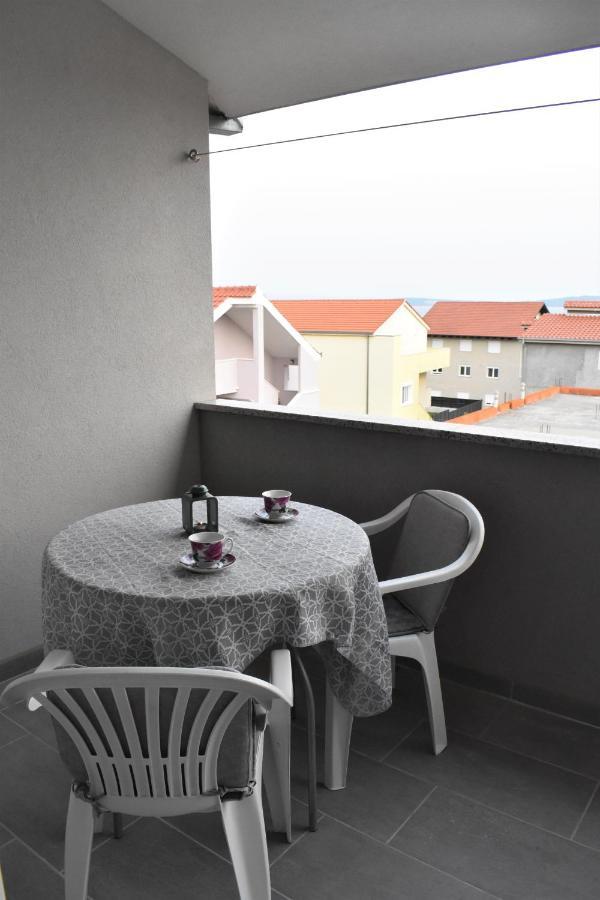 Apartmani Skorpion Kaštela Exterior foto