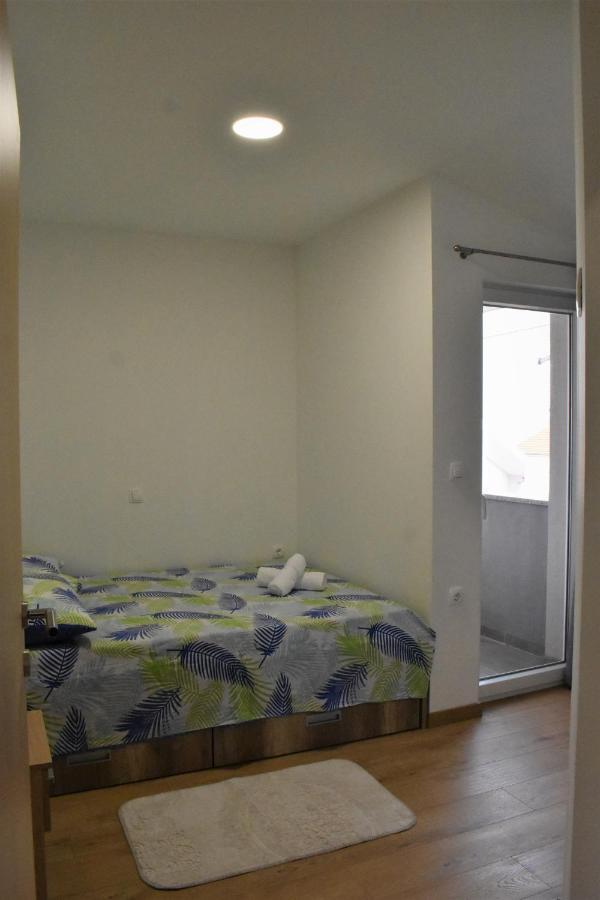 Apartmani Skorpion Kaštela Exterior foto