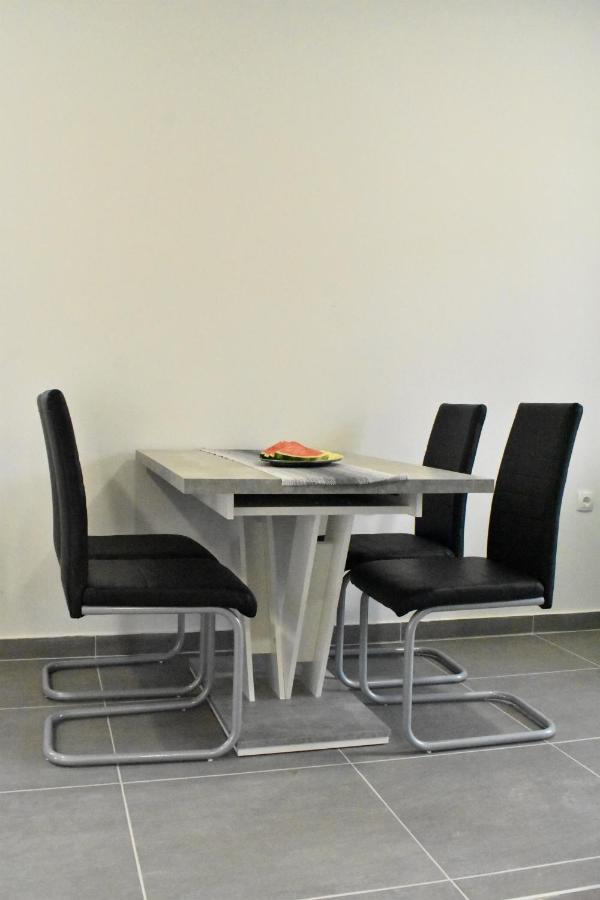 Apartmani Skorpion Kaštela Exterior foto